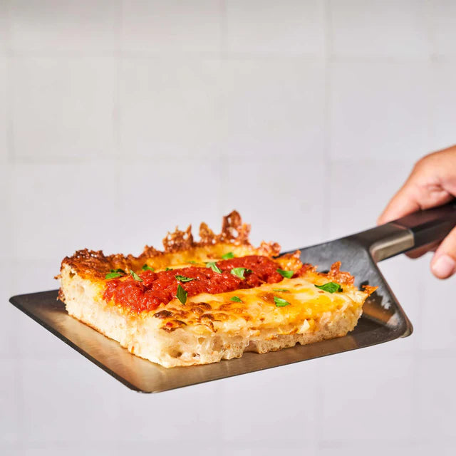 Obracečka na pan pizzu